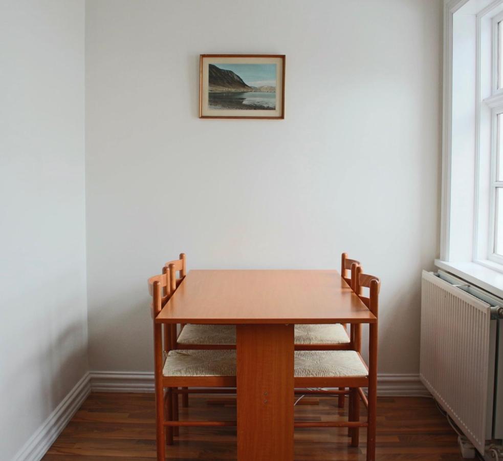 Managisting Guesthouse Ísafjörður Exteriör bild